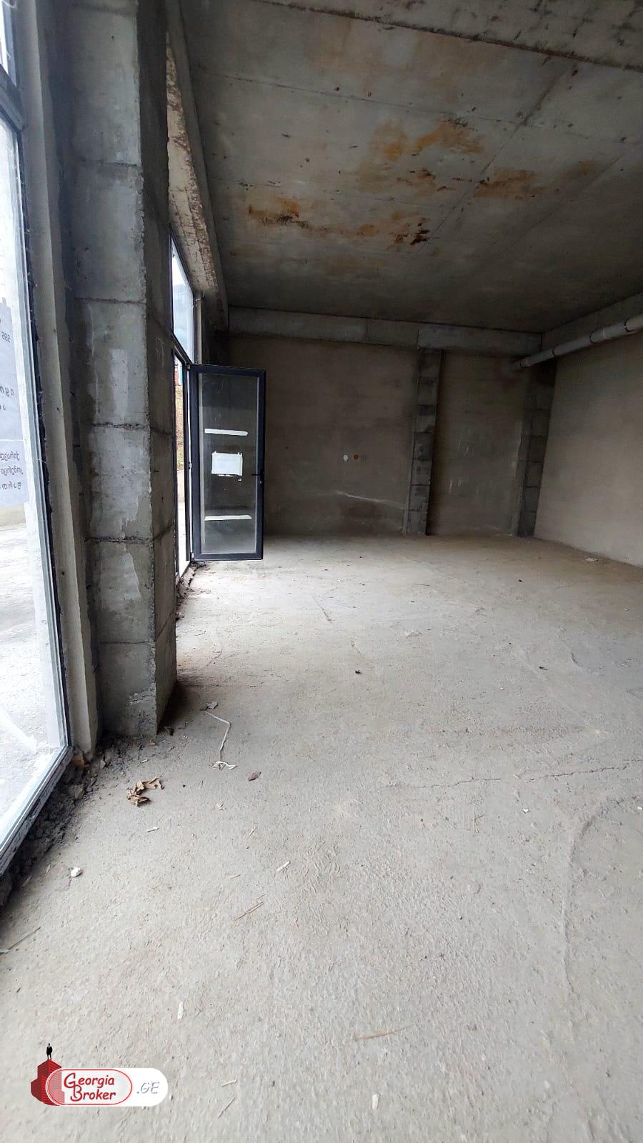 продается универсальное помещение